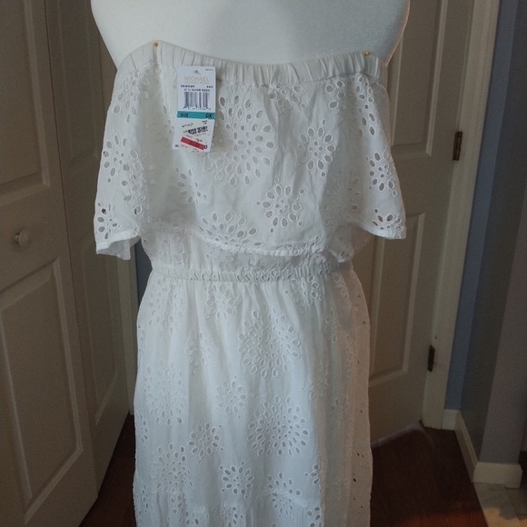 Michael Michael Kors White Eyelet Tiered Maxi Dress OX - Picture 7 of 15